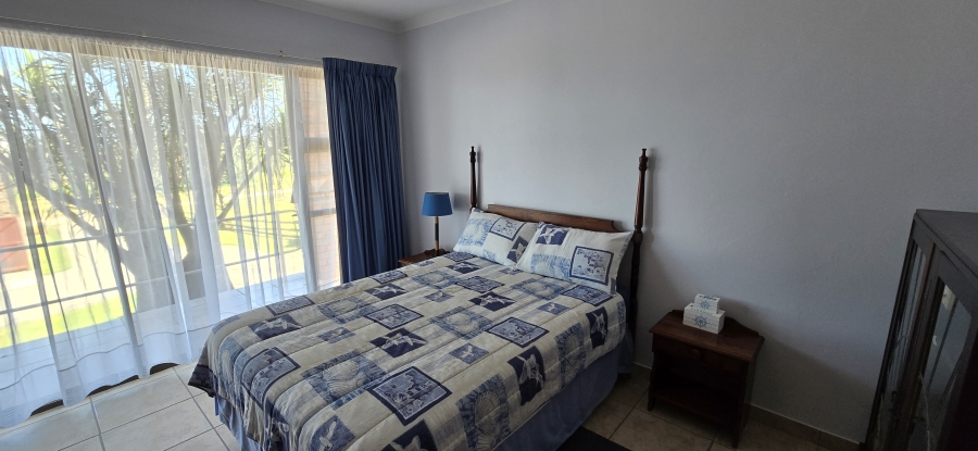4 Bedroom Property for Sale in Marshstrand Eastern Cape